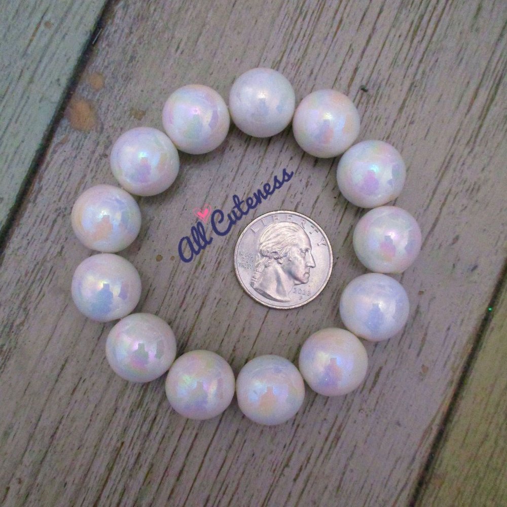 🎀 Beaded Stretch Bracelet (NWOT) - Picture 3 of 4